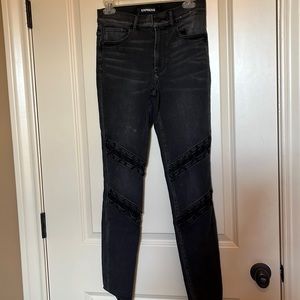 Express stretch jeans with cool grommet detail on legs, size 4, distressed black